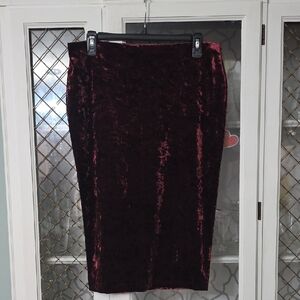 Vince Camuto Luxurious Velvet Pencil Skirt in Deep Burgundy
